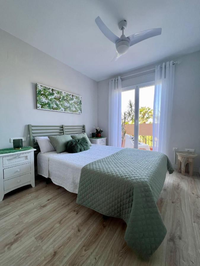 Suite Bonalba Alicante Ngoại thất bức ảnh