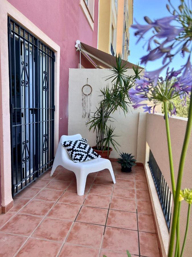 Suite Bonalba Alicante Ngoại thất bức ảnh